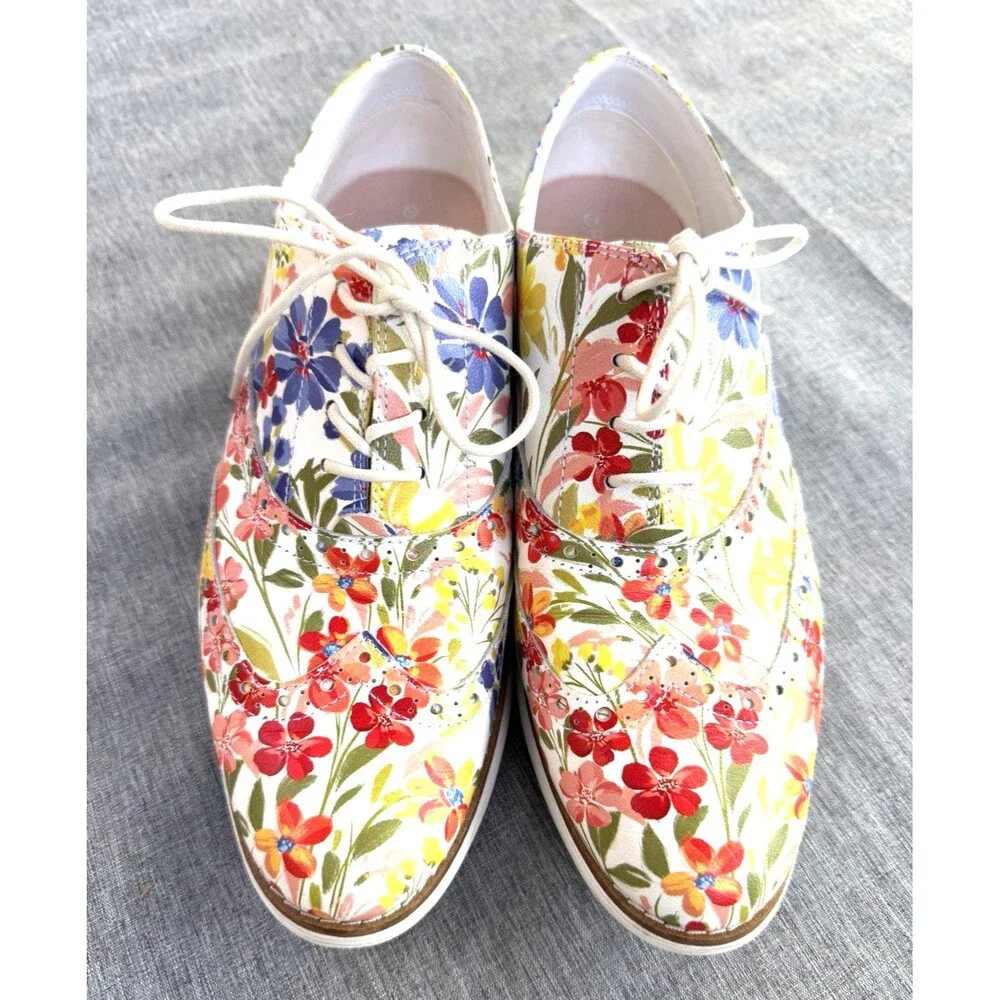 Cole Haan Womens sz 10 Original Grand Floral Wingtip Oxfords White Comfort Shoes - Picture 2 of 8